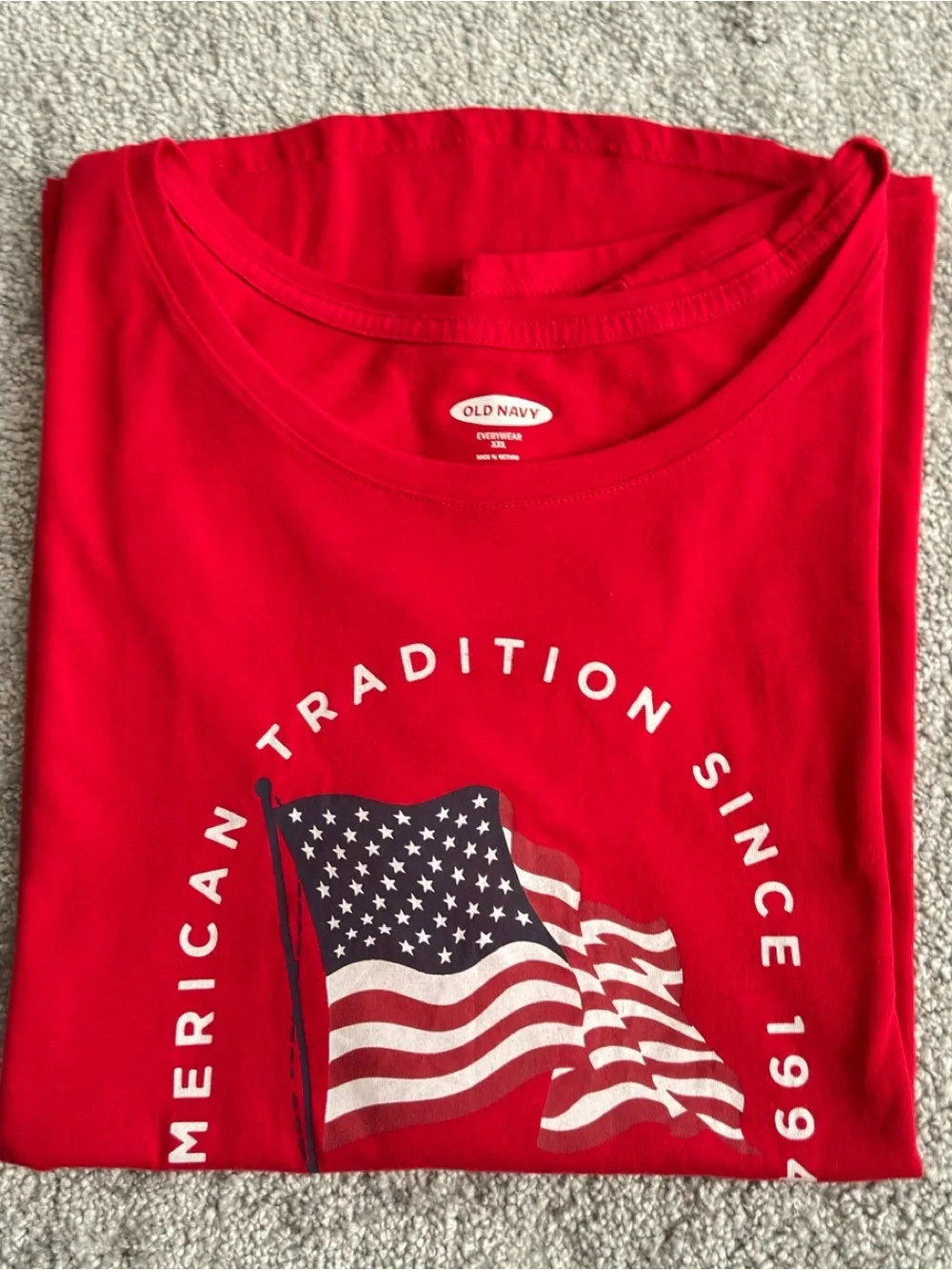 Old Navy American Tradition Since 2018 Flag Graphic T-Shirt Women’s Red XXL